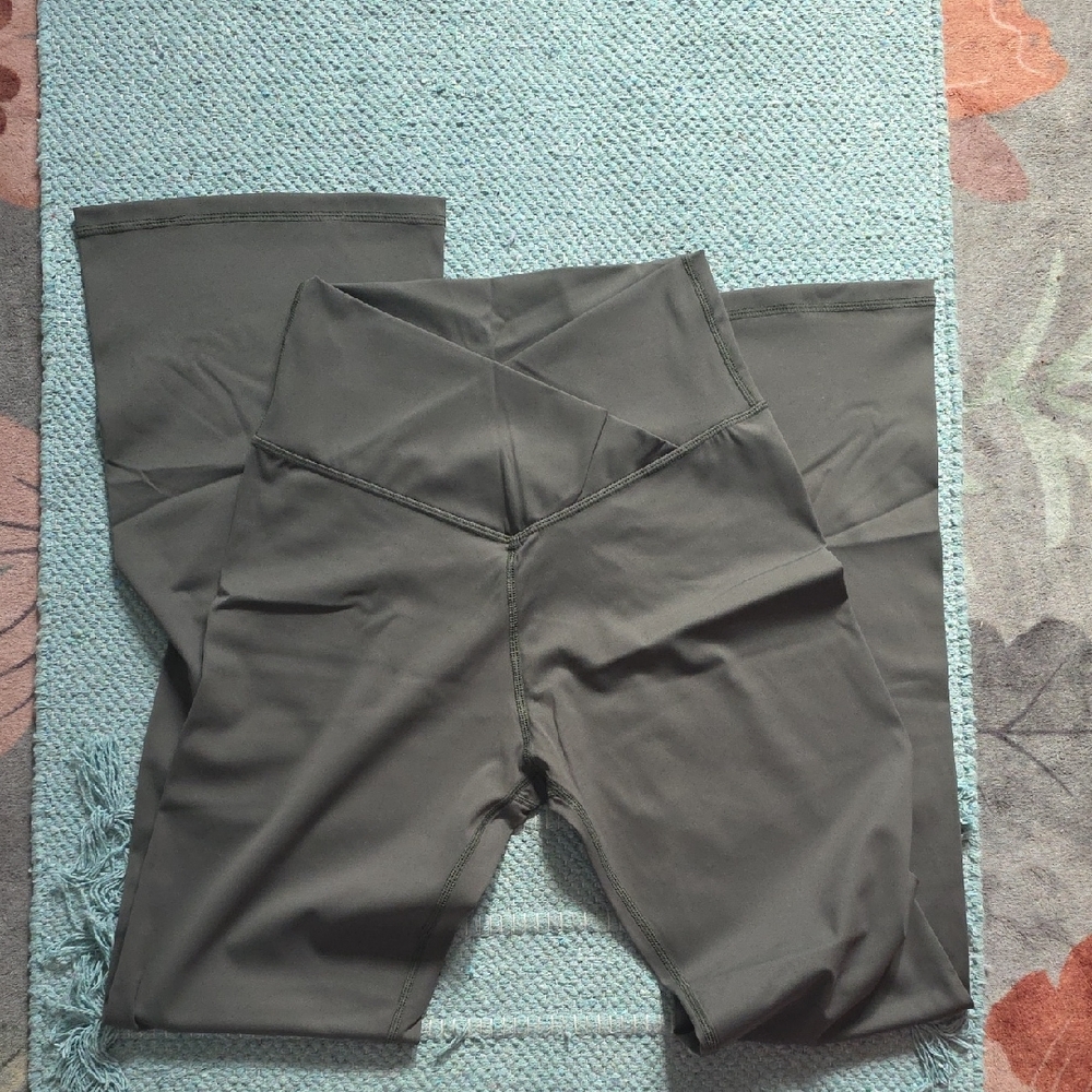 Army green Flare Leg Leggings